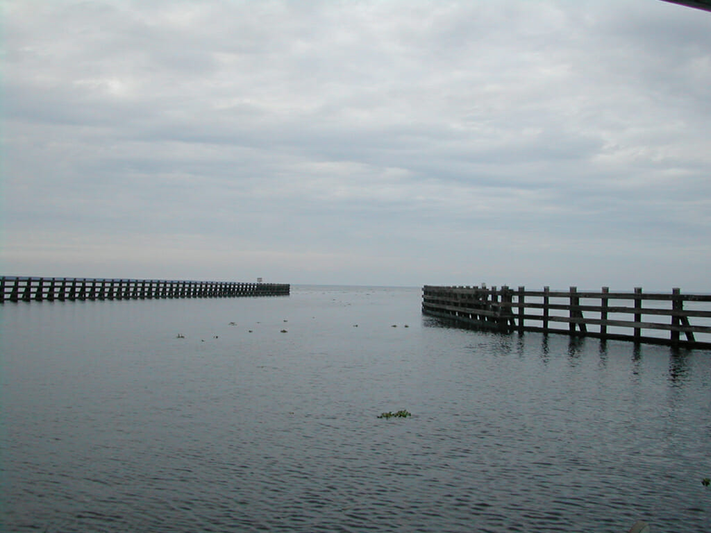 St. Johns River houseboat