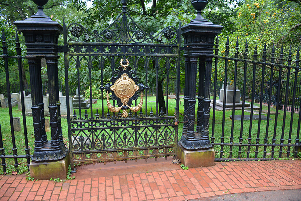 Monticello Graveyard