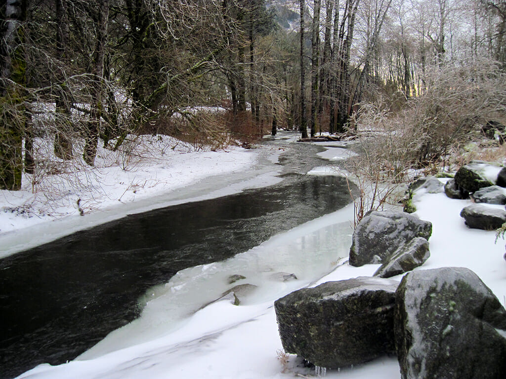 Columbia River Gorge at Multnomah Falls