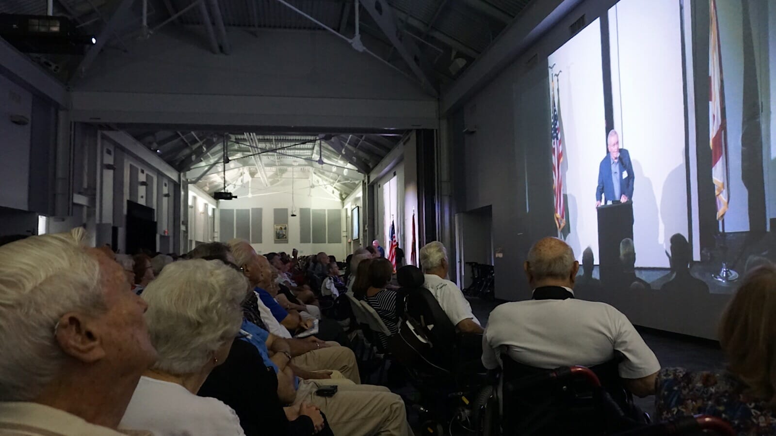 Fred Haise speaks at Apollo 11 reunion