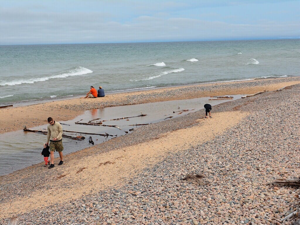 Agate hunters at Whitefish Point 