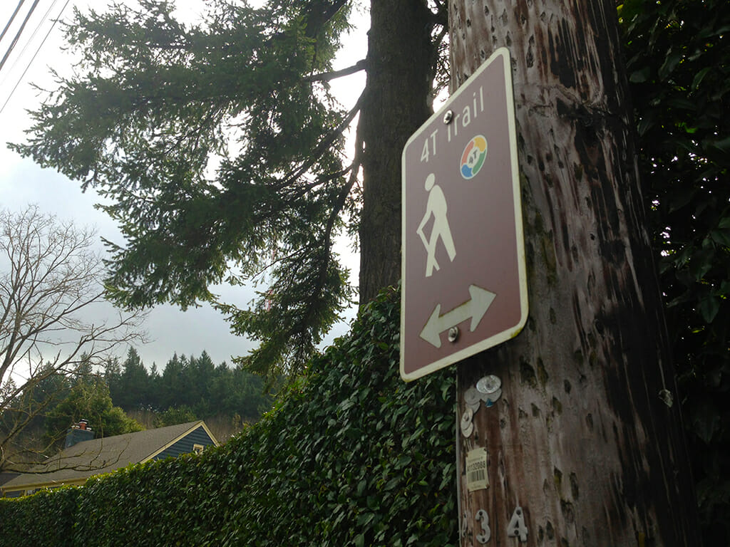 Portland 4T signs through neighborhoods