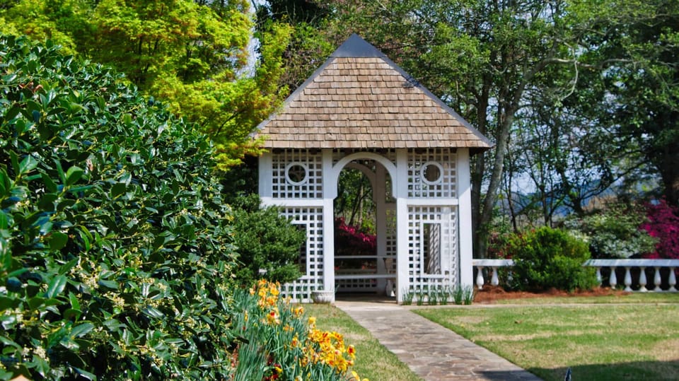 Gazebo at Oak Hill